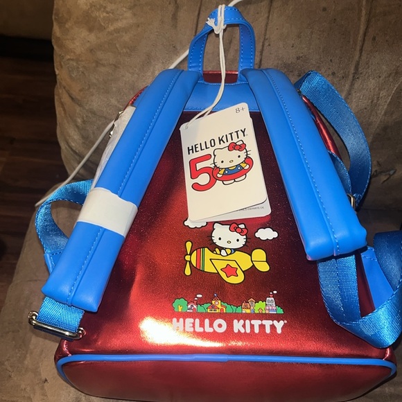 Loungefly - Picture 2 of 4